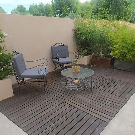 Le Petit Pied A Terre Du Luberon Apartment Merindol Ngoại thất bức ảnh
