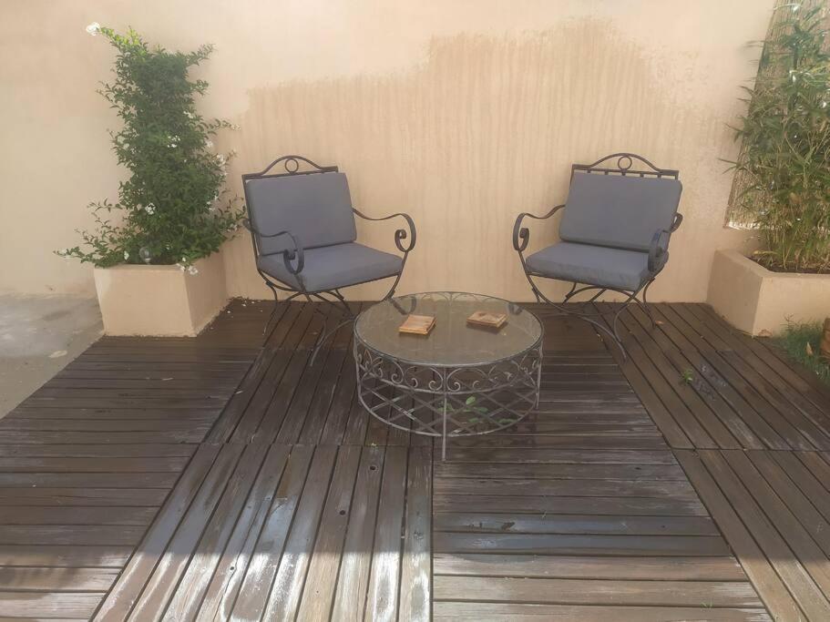 Le Petit Pied A Terre Du Luberon Apartment Merindol Ngoại thất bức ảnh
